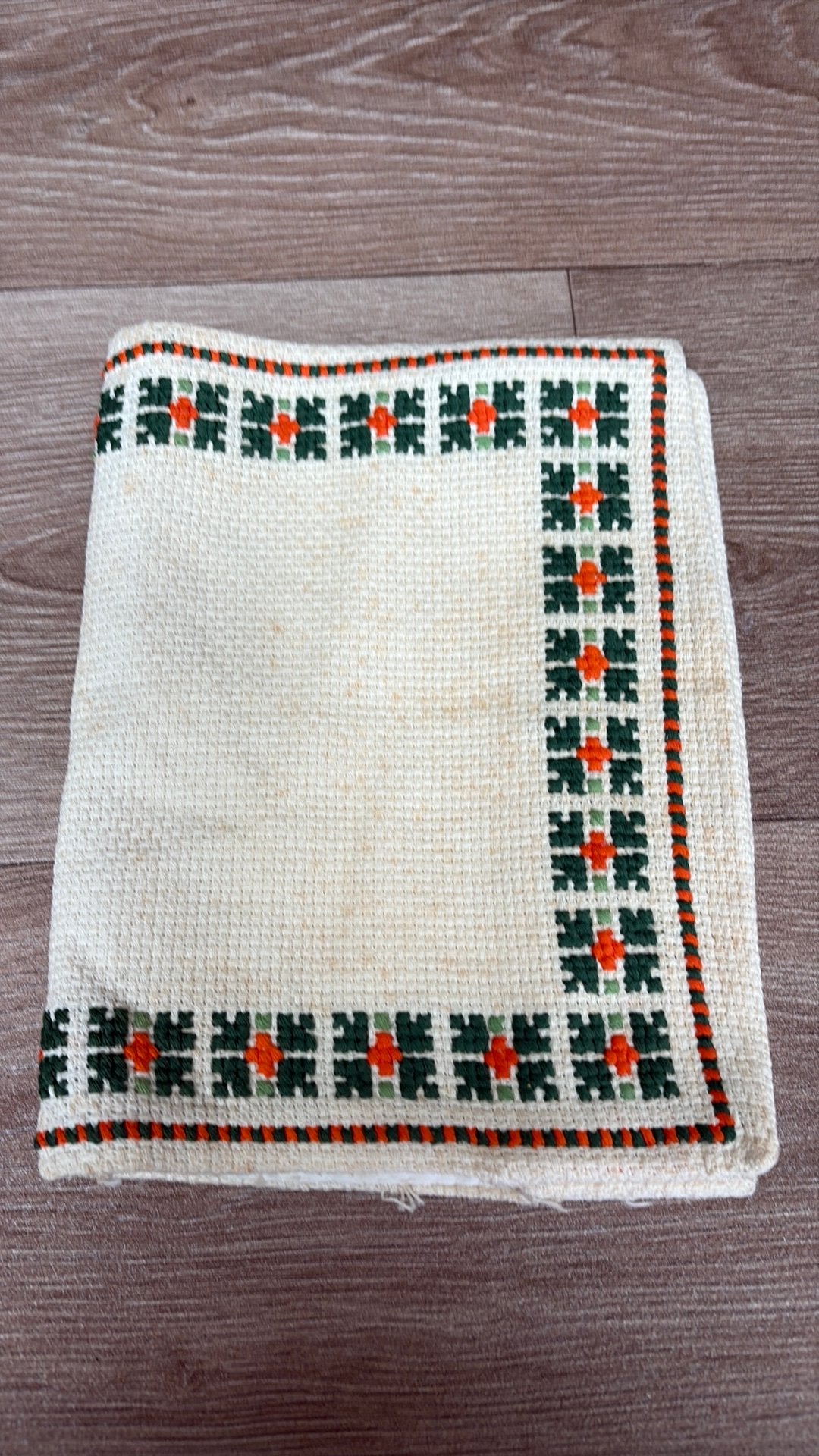 BOEKOMSLAG GEBORDUURD VINTAGE H15 cm B 40 cm., Antiek en Kunst, Ophalen of Verzenden