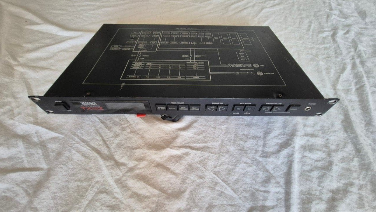 Legendarische Yamaha FM rack synthesizer TX81z, Muziek en Instrumenten, Ophalen of Verzenden, Gebruikt, Yamaha