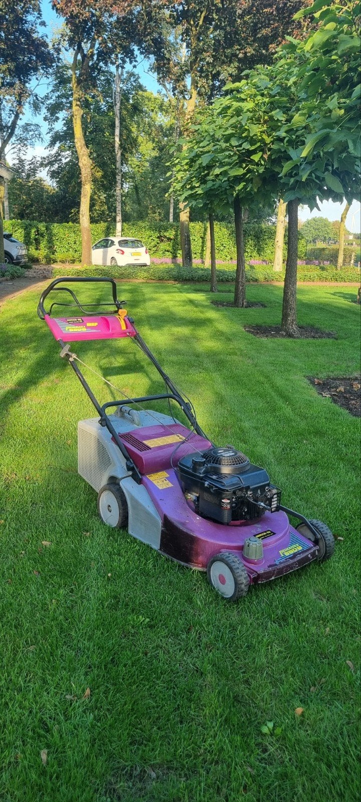 Brede grasmaaier zelfrijdend 55cm, Tuin en Terras, Ophalen of Verzenden, Gebruikt