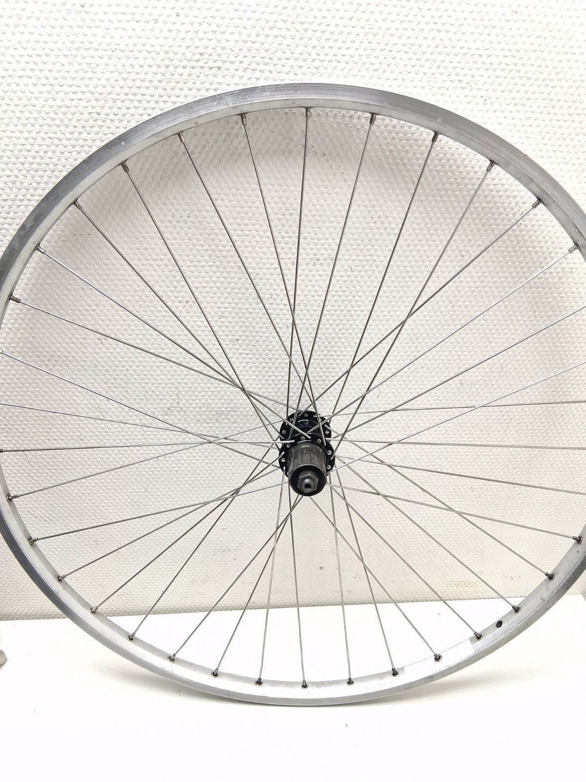 Achterwiel hybride 28" grijs 7 of 8 v, Fietsen en Brommers, Fietsonderdelen, Gebruikt, Ophalen, Wiel, Aluminium