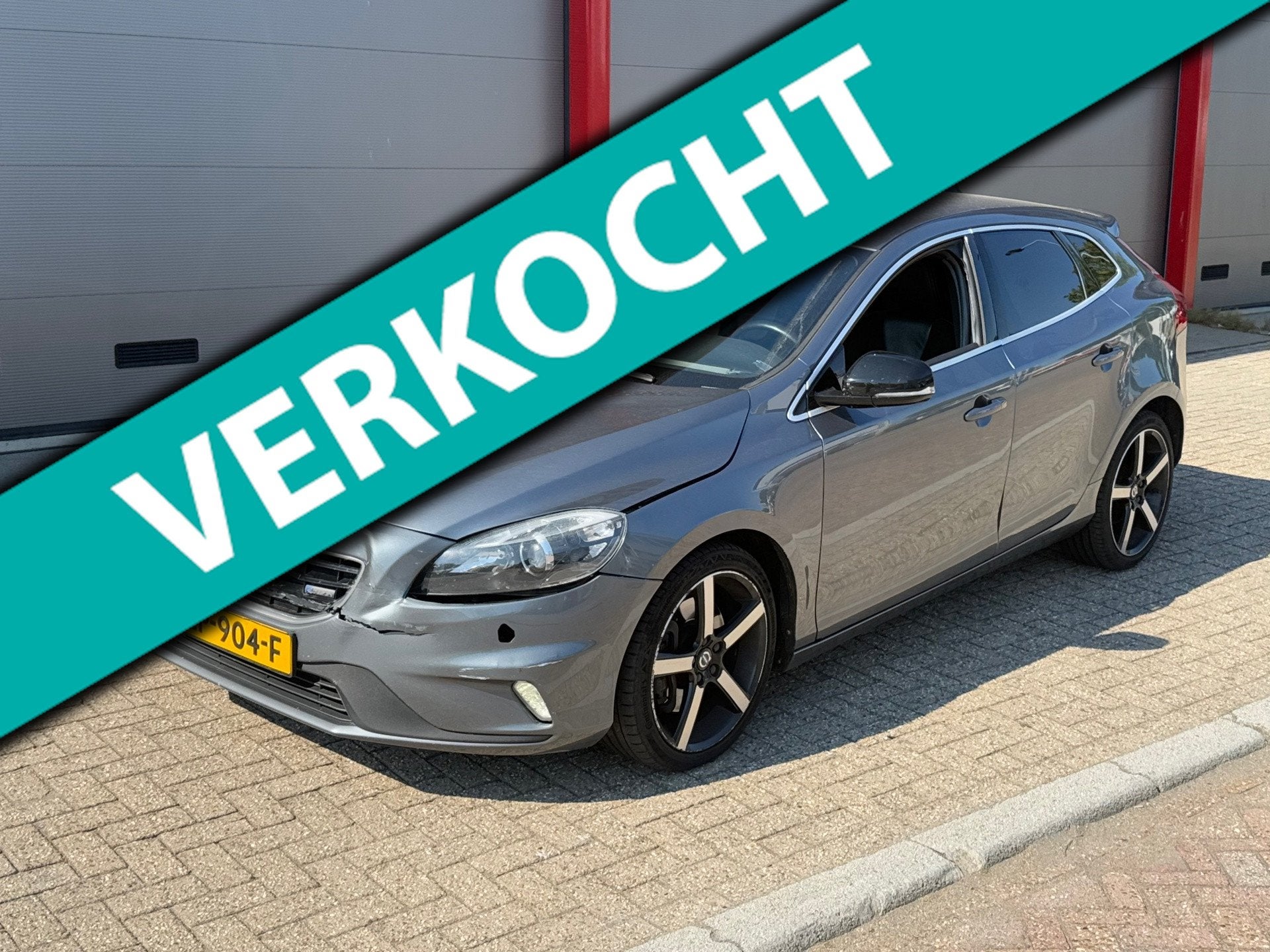 Volvo V40
