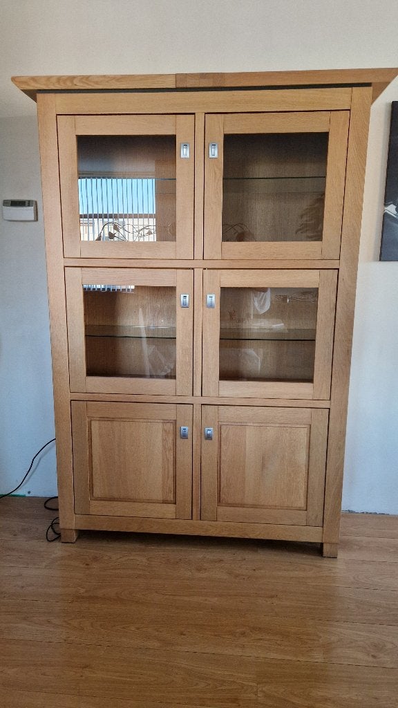 vitrinekast, Ophalen, Met deur(en), 100 tot 150 cm, Eikenhout