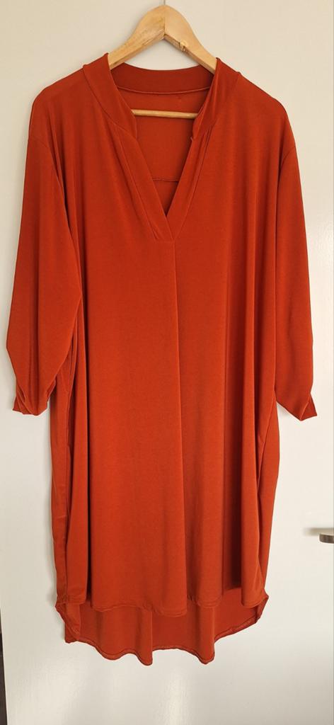 Leuke lange nieuwe blouse rood maat 48/50, Ophalen of Verzenden, Nieuw, Rood, Blouse of Tuniek