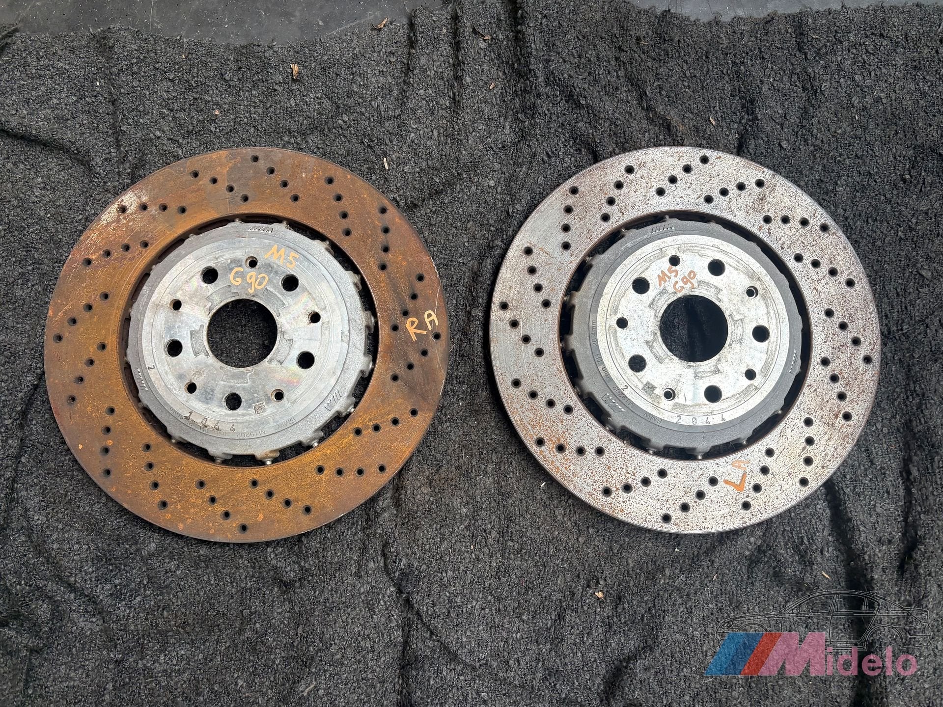 BMW M5 (G90) REMSCHIJVEN LINKS & RECHTS ACHTER 7885511-01 78, Gebruikt, -, -, Ophalen of Verzenden