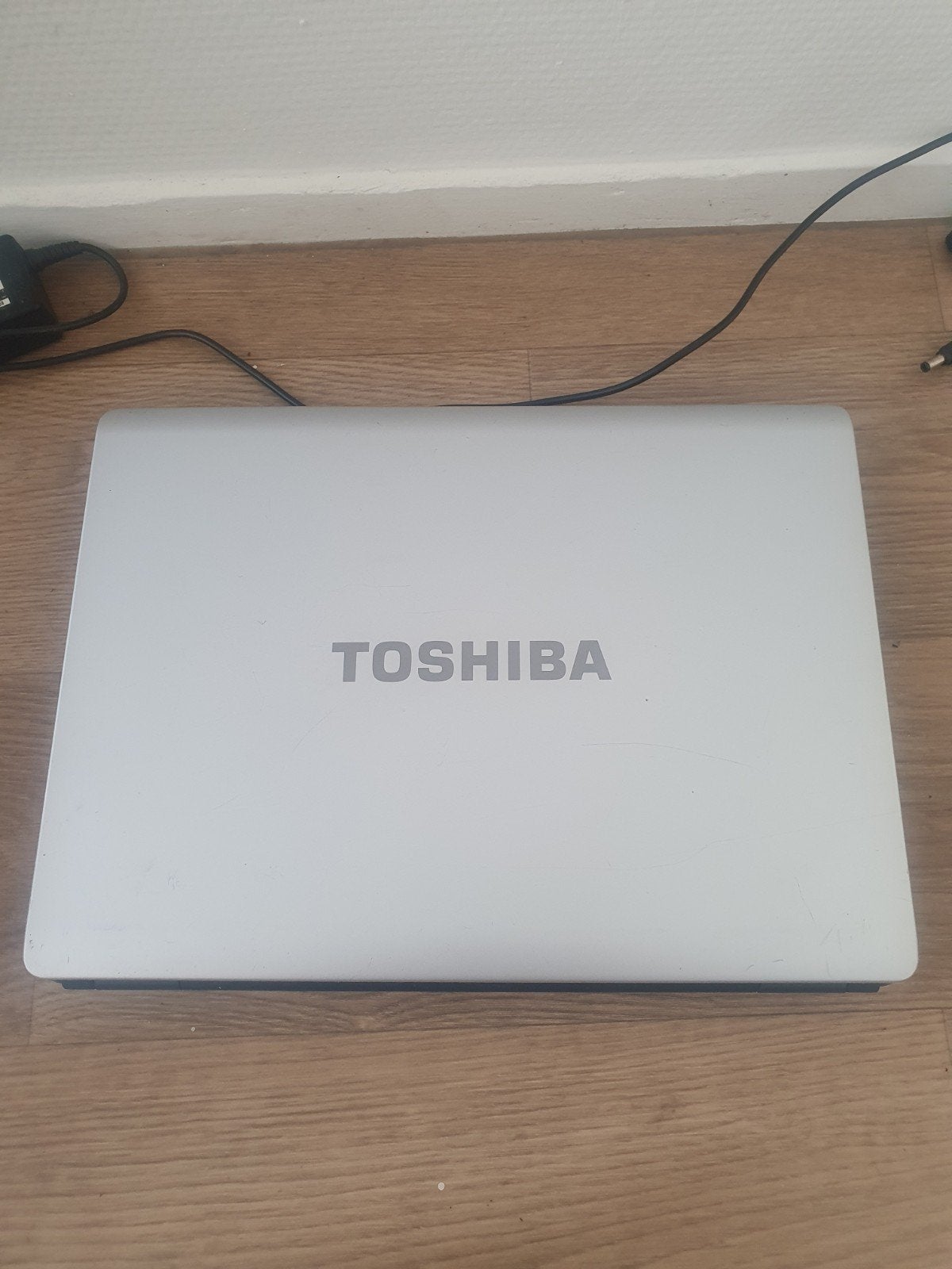 Toshiba oude laptop, Ophalen, Gebruikt, Laptop