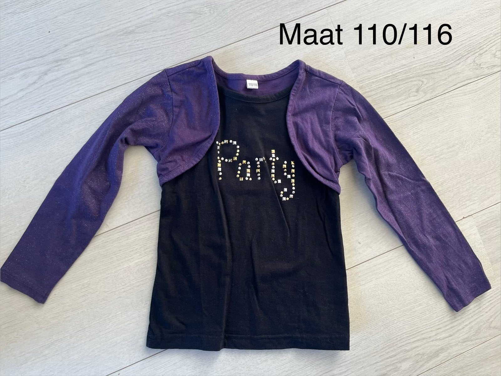 Shirtje met vaste bolero met glitters, maat 110/116, Ophalen of Verzenden, Zo goed als nieuw, Meisje, Trui of Vest