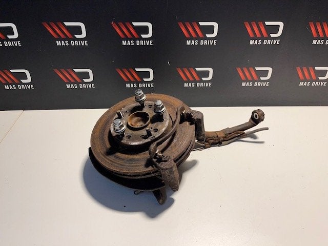 Lexus LS400 fusee hub links vooraan, Gebruikt