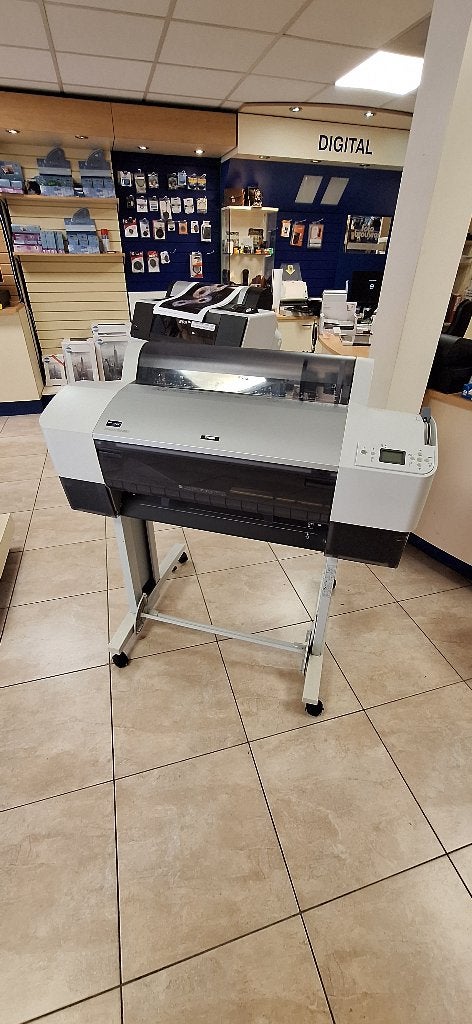 Epson Stylus Pro 7880, Computers en Software, Ophalen, Fotoprinter, Kleur printen, Niet werkend