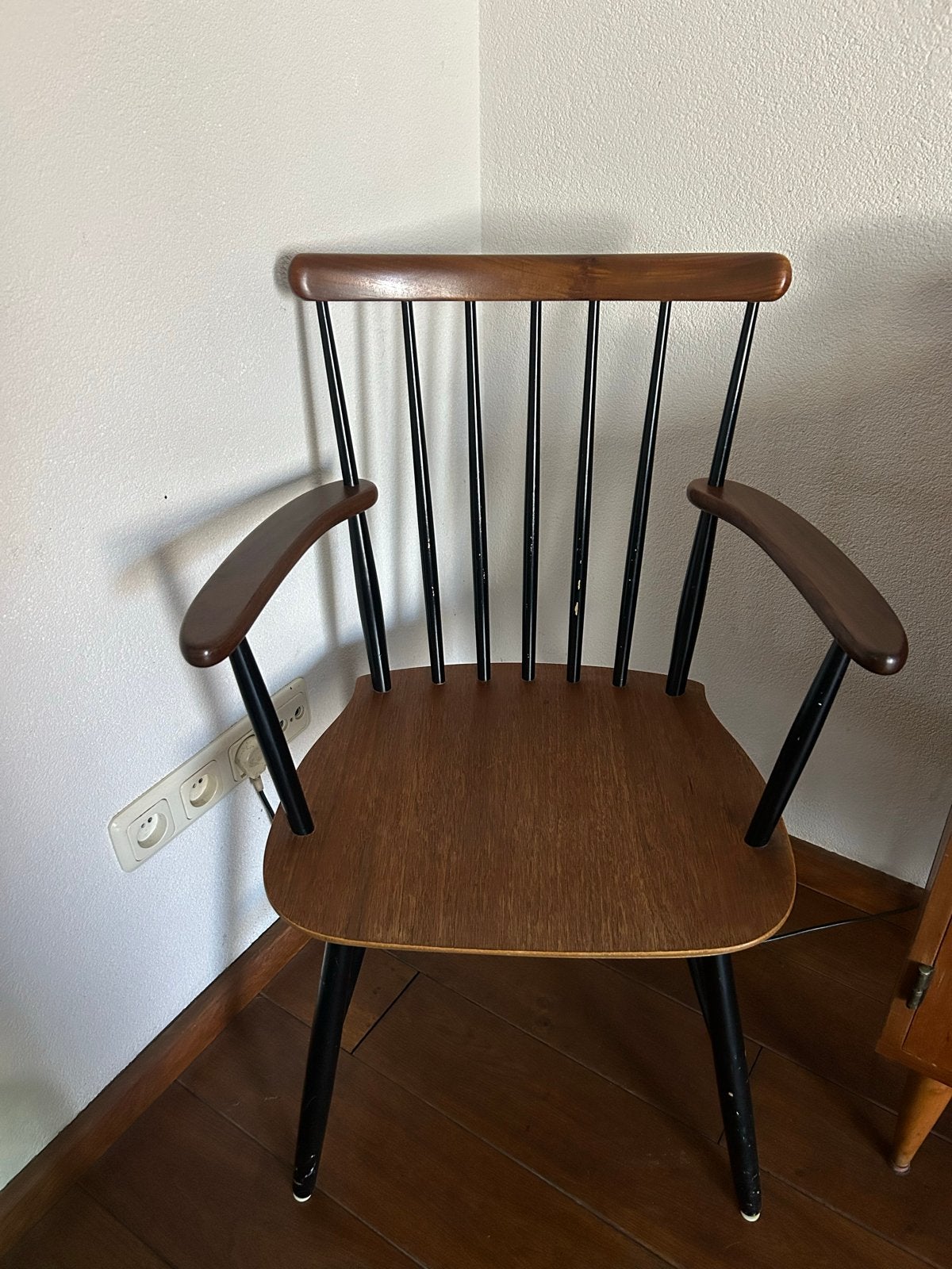 Vintage Teak Armstoel van Billund, Deens Design Spijlenstoel, Ophalen, Bruin, Eén