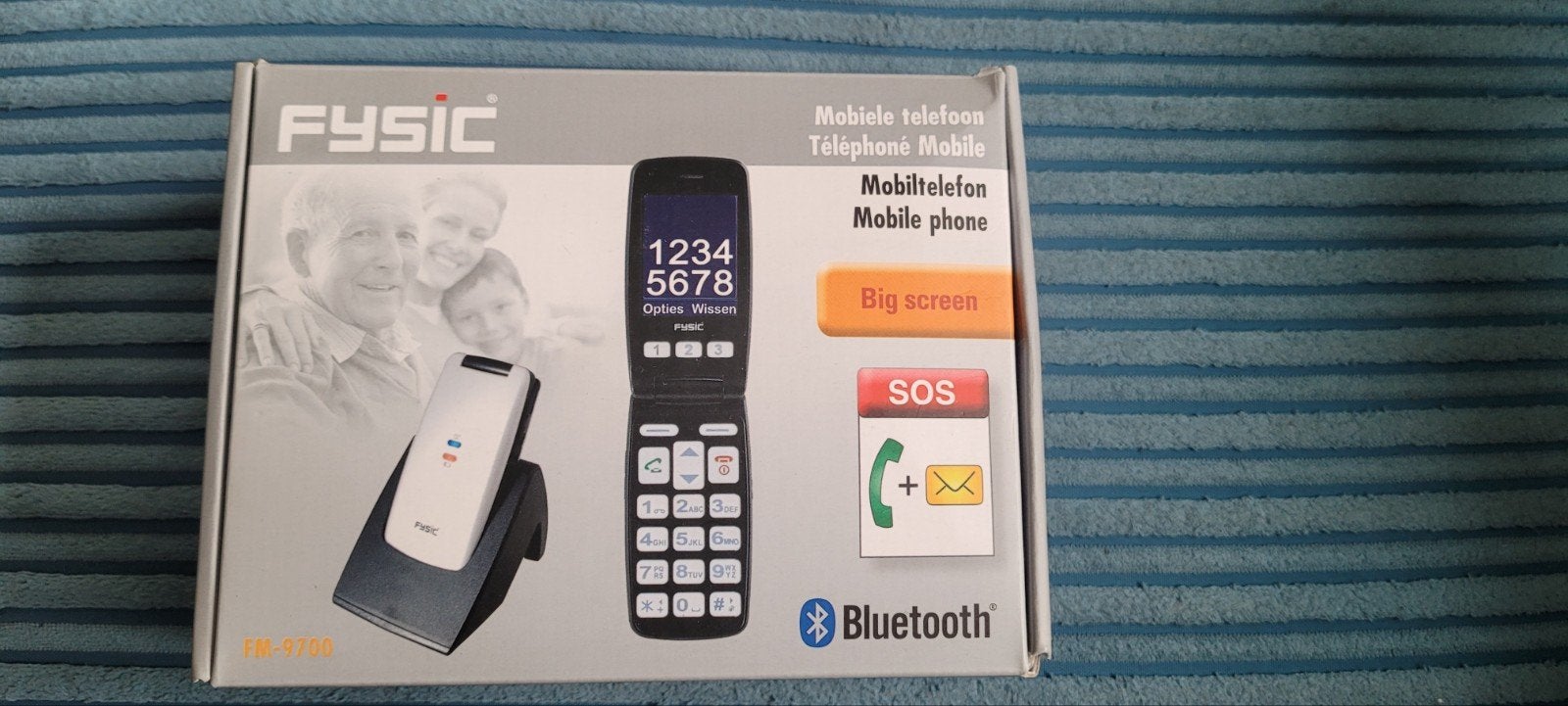 Fysic mobiele telefoon met grote cijfers. Alles compleet, Geen camera, Nieuw, Inklapmodel, Ophalen of Verzenden