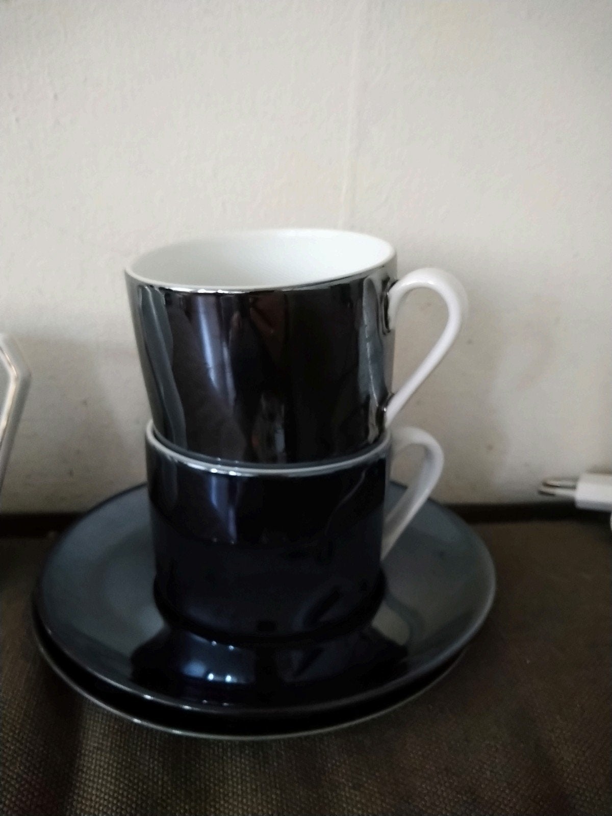 Douwe egberts kop en schotels setprijs, Ophalen of Verzenden, Porselein, Overige stijlen, Kop(pen) en/of Schotel(s)