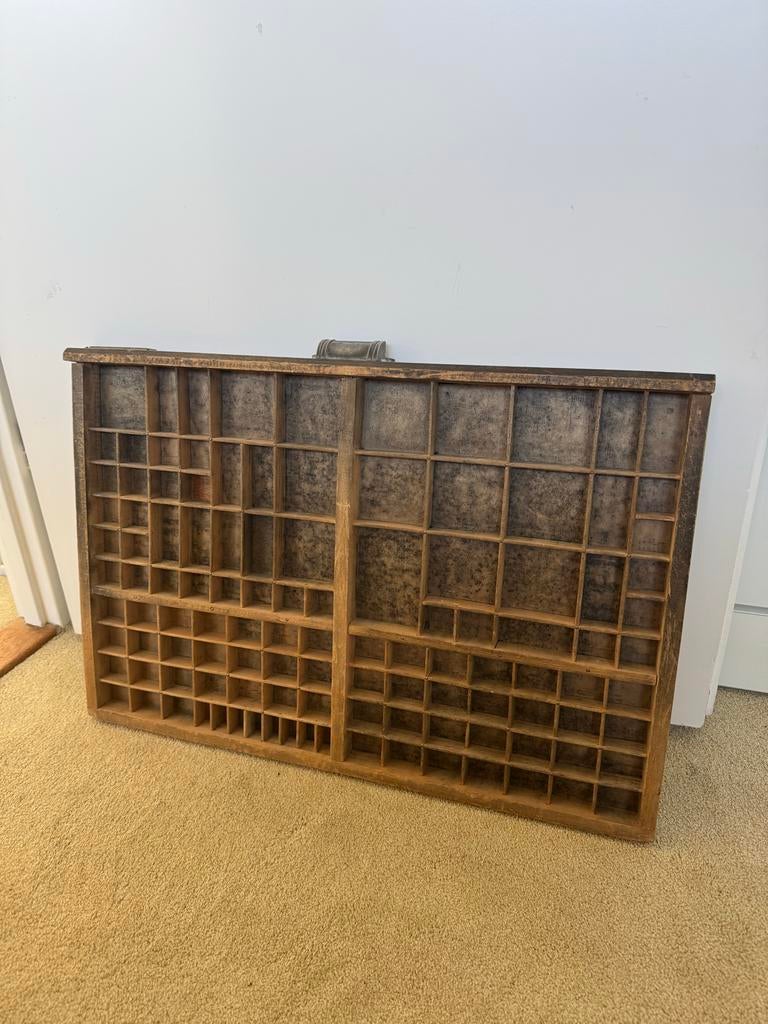 Antieke letterbak 'Univers Corps 24' - Decoratief hout, Ophalen