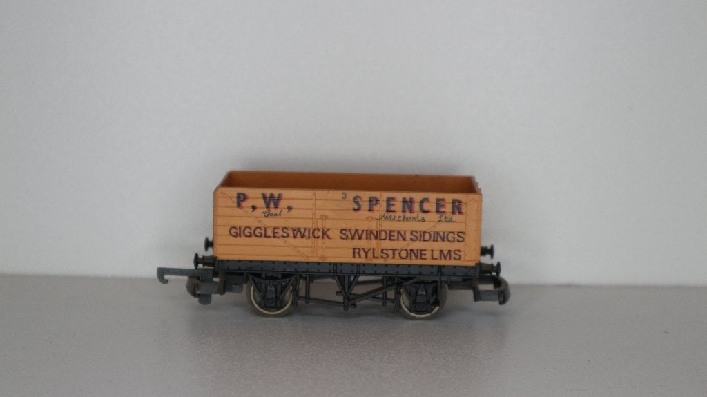 plank open wagon - P.W Spencer, Swinden  Lima 00 gauge, Gebruikt, Gelijkstroom, Wagon, Ophalen of Verzenden