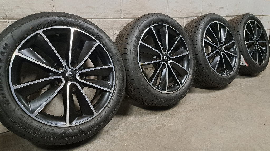 Bose bi-color velgen Megane Laguna Scenic 205/50/17 NIEUW!, Auto-onderdelen, Banden en Velgen, Banden en Velgen, Nieuw, 17 inch