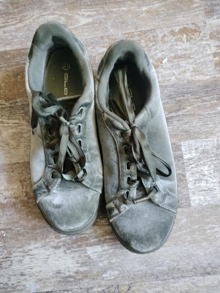 Leuke mosgroene schoenen maat 41, Ophalen of Verzenden