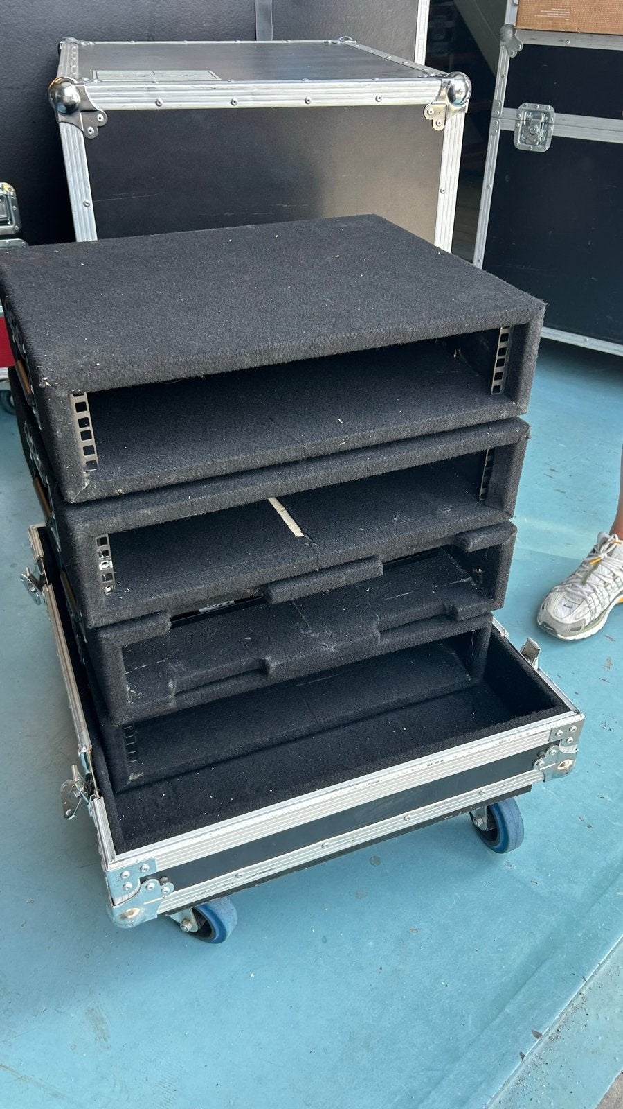 2x Stolp kist / Rack case op wielen, Muziek en Instrumenten, Ophalen, Gebruikt, Overige instrumenten, Flightcase