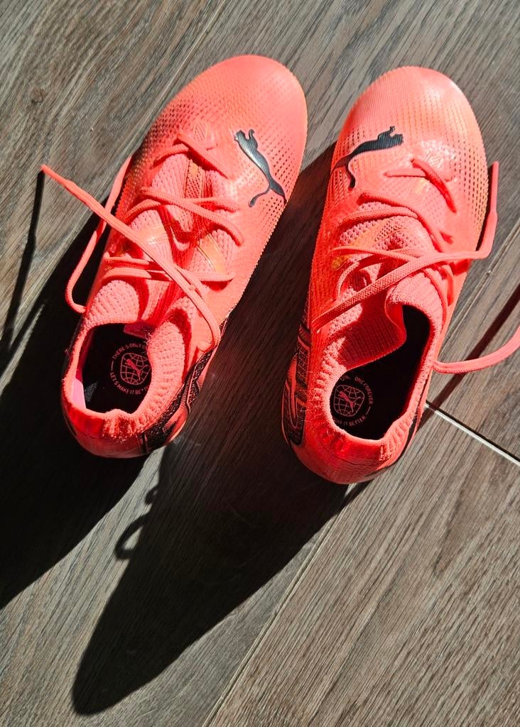 PUMA voetbalschoenen  Kind Future 7 Maat 30, Maat XS of kleiner, Schoenen, Ophalen of Verzenden, Zo goed als nieuw