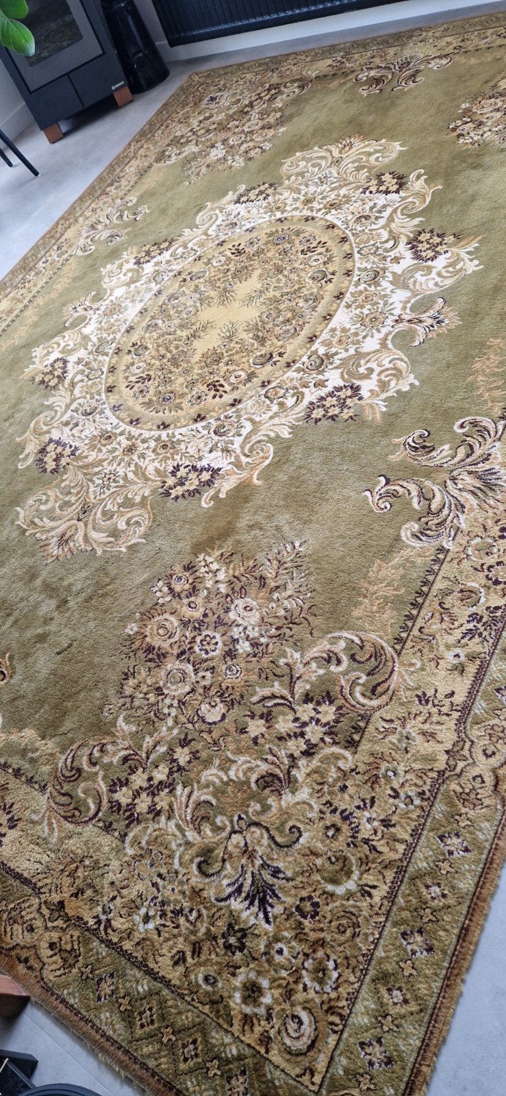 Foto 4 van Prachtig vintage vloerkleed - Groen met Klassiek Patroon