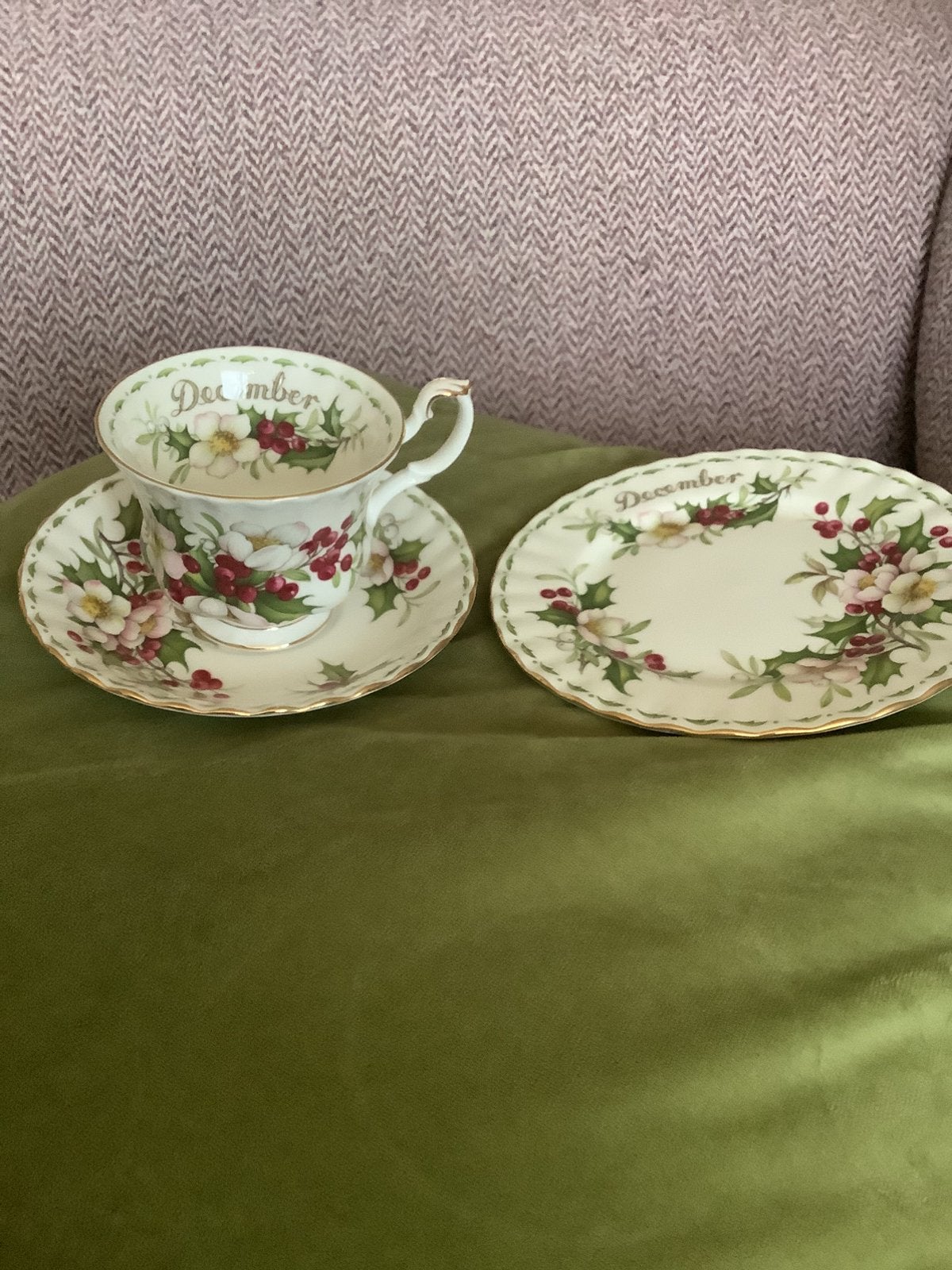 Royal Albert december trio, Ophalen of Verzenden