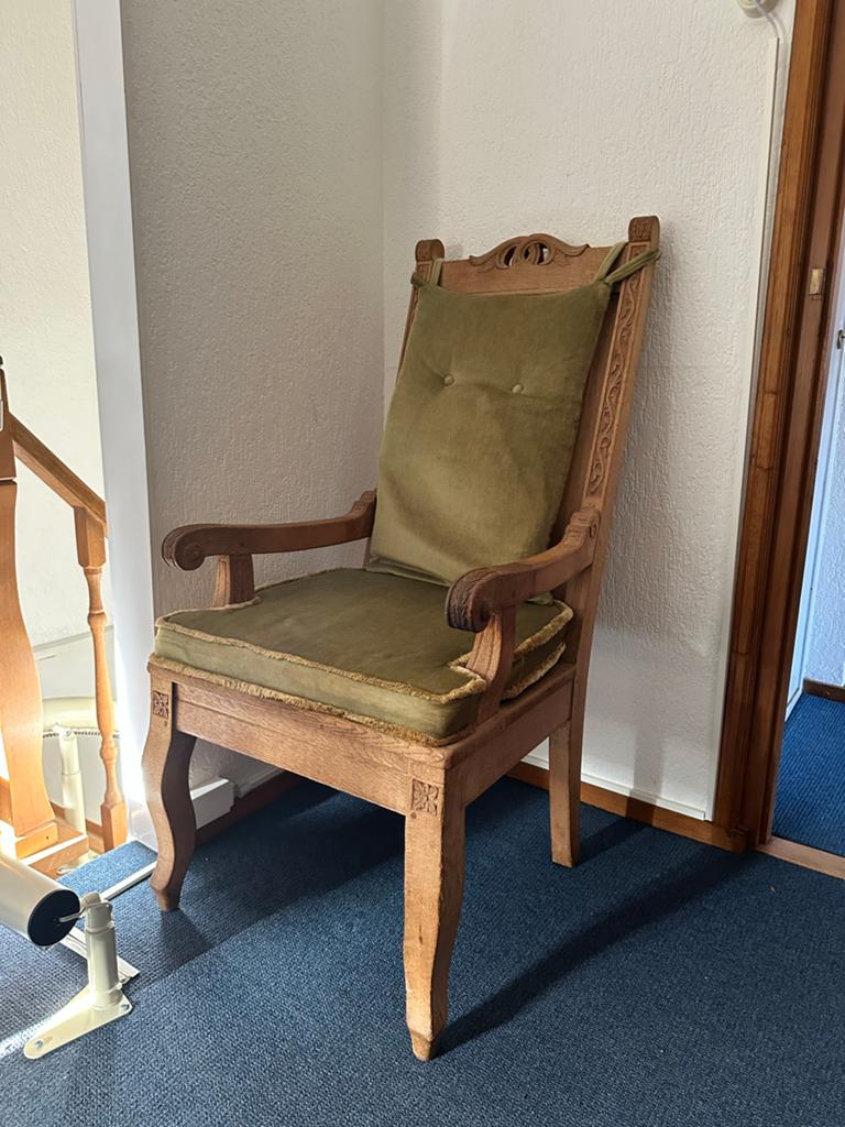 Antieke Vintage Houten Stoel met Groene Kussens, Ophalen