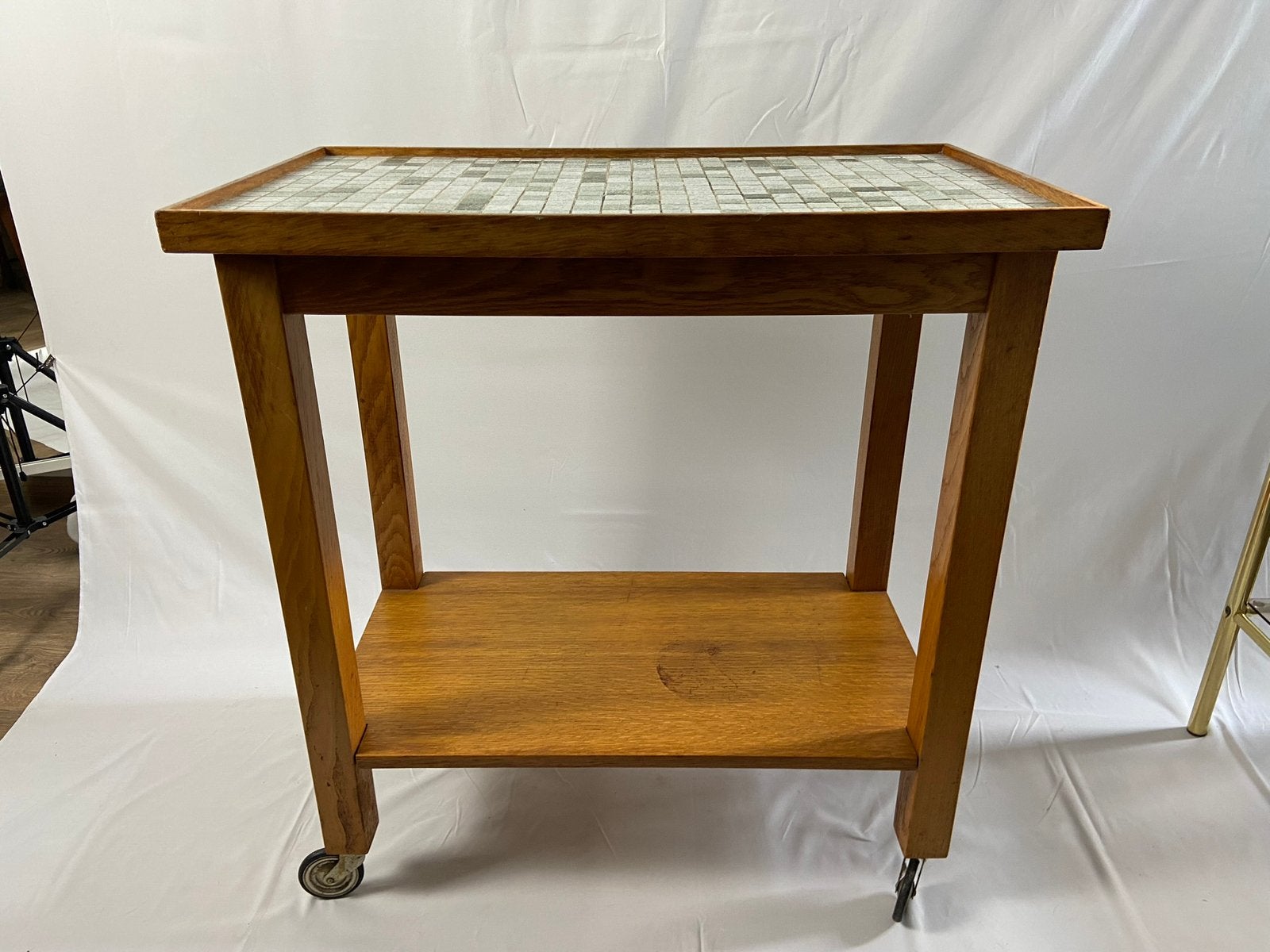 Vintage serveerwagen met mozaiek, Ophalen, Zo goed als nieuw, 25 tot 50 cm, Rechthoekig
