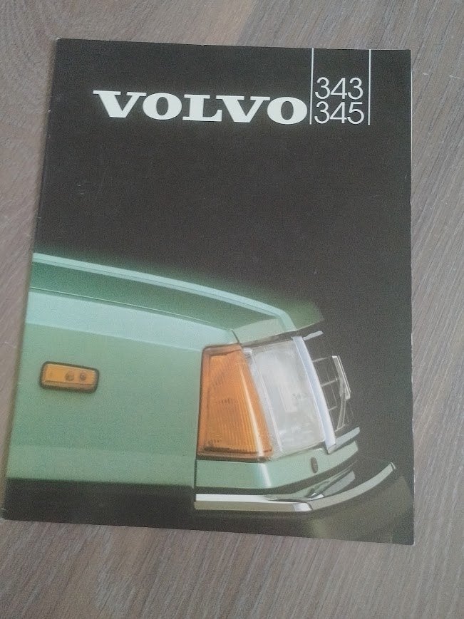 Volvo 343 en 345 autofolder, Ophalen of Verzenden, Nieuw, Volvo