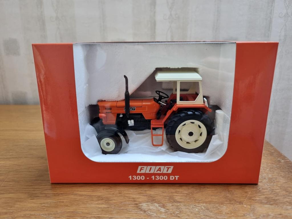 Fiat 1300 Super Tractor Model - RepliCagri 1:32 Schaal, Overige merken, 1:32 tot 1:50, Overige typen, Nieuw