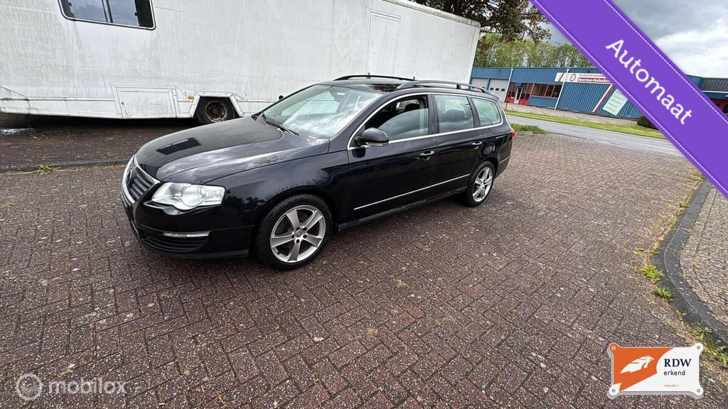 Volkswagen Passat Variant 2.0 FSI Trendline, Auto's, Gebruikt, 4 cilinders, Zwart, Euro 4