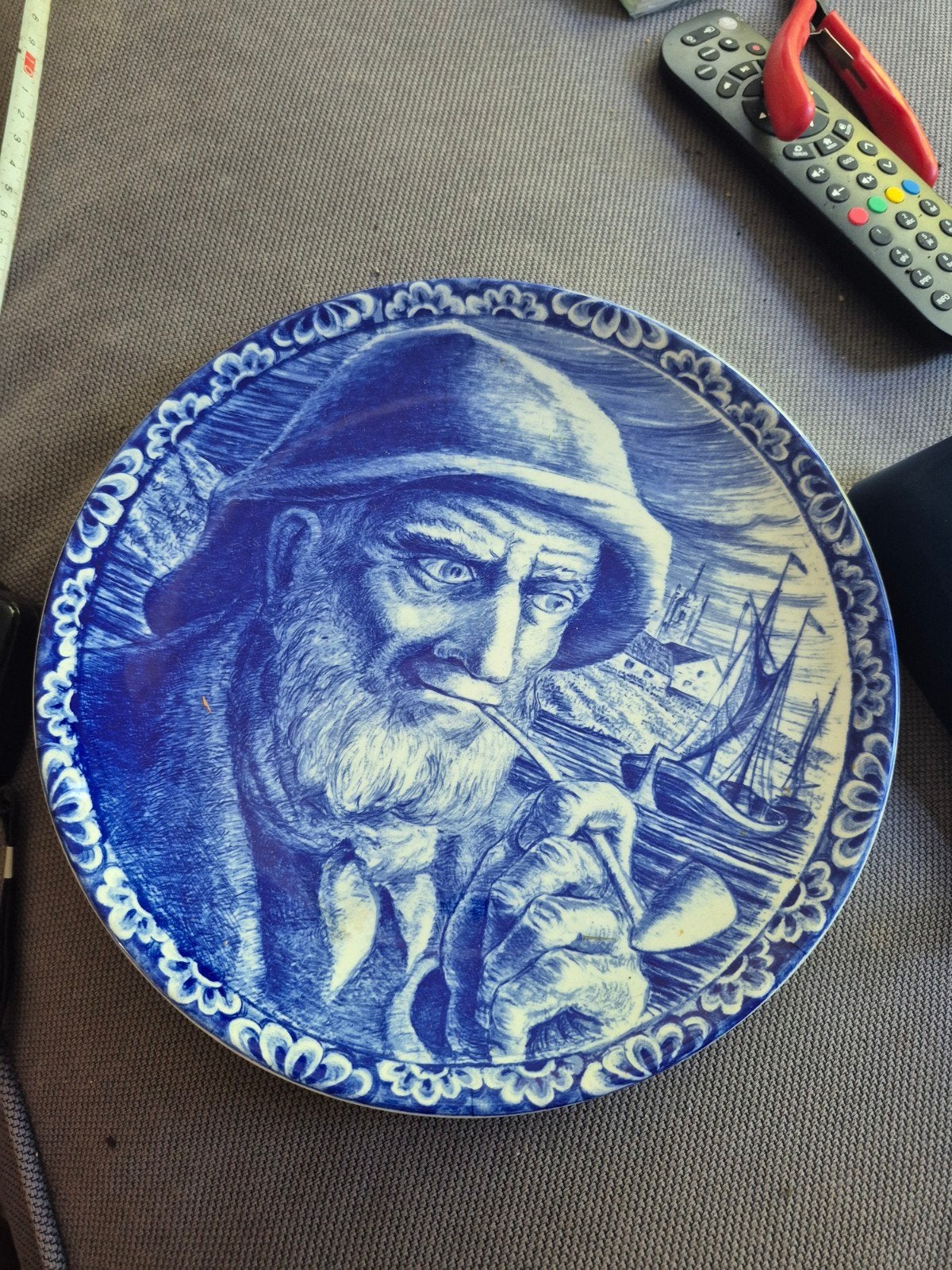 Boch Frères La Louvière Delfts Blauw Wandbord Visser, Ophalen of Verzenden