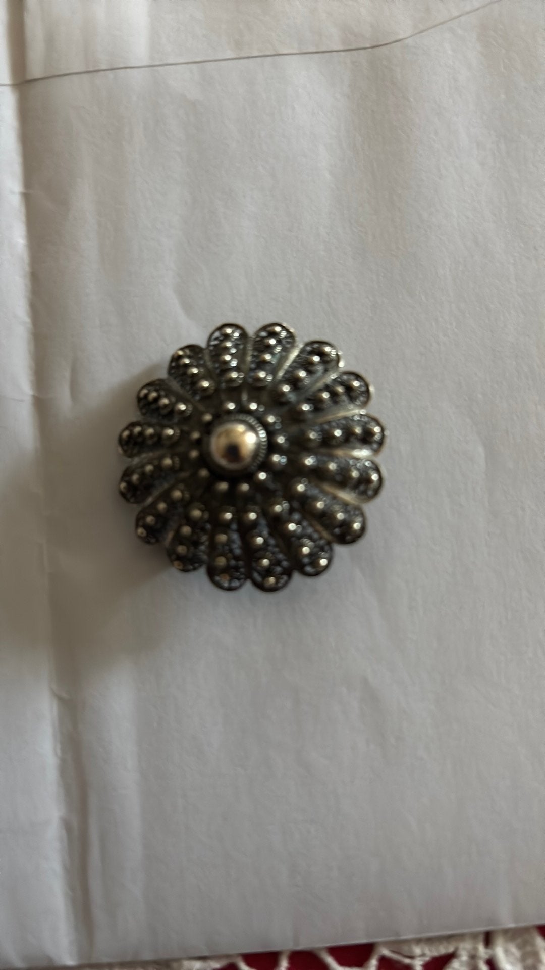 Zilveren zeeuwse knop broche en oorhangers, Ophalen of Verzenden, Zilver, Broche