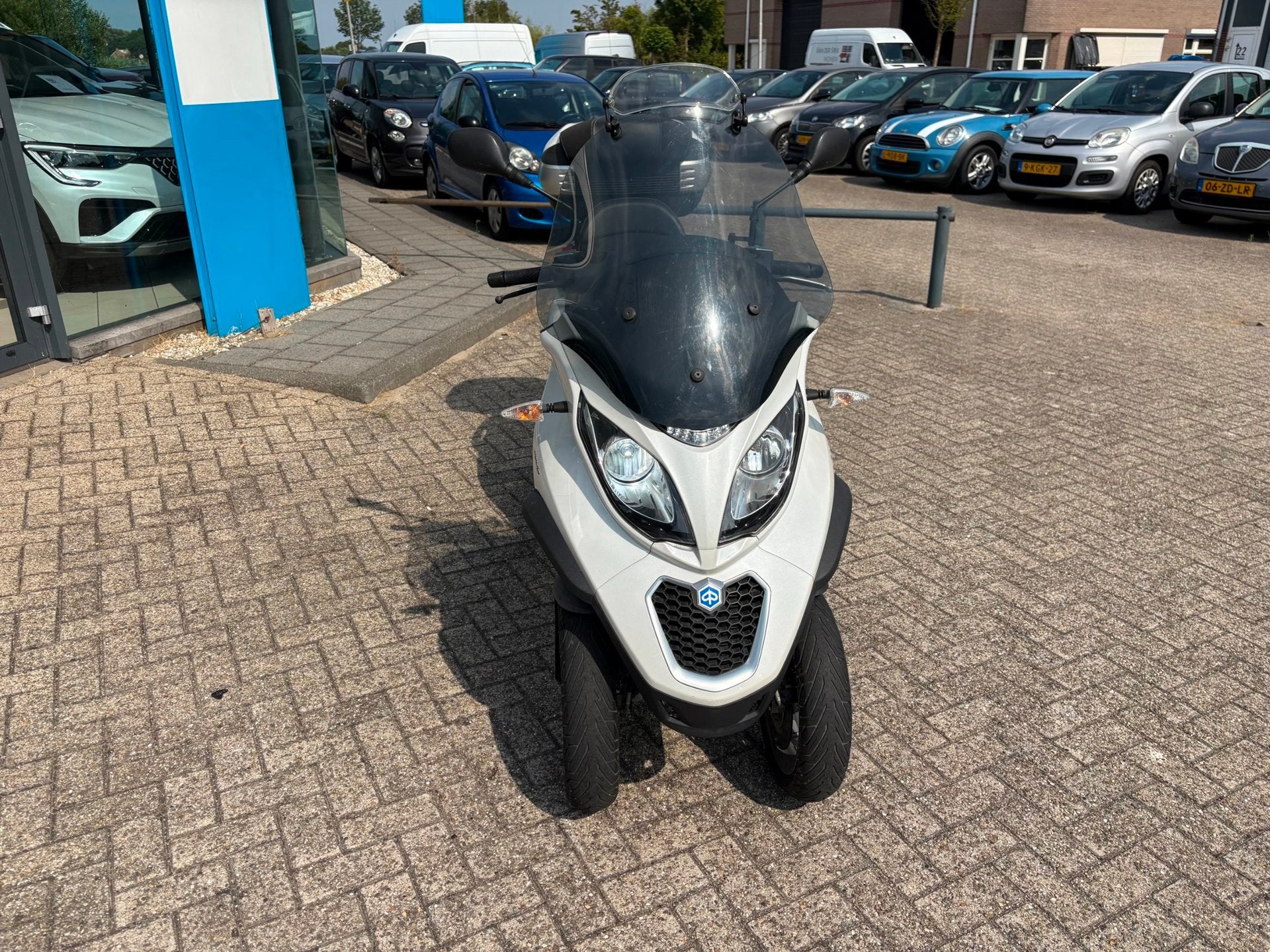 Piaggio Scooter 300 LT MP3 Yourban, Motoren, Motoren | Piaggio, Scooter, Bedrijf, 278 cc, 12 t/m 35 kW