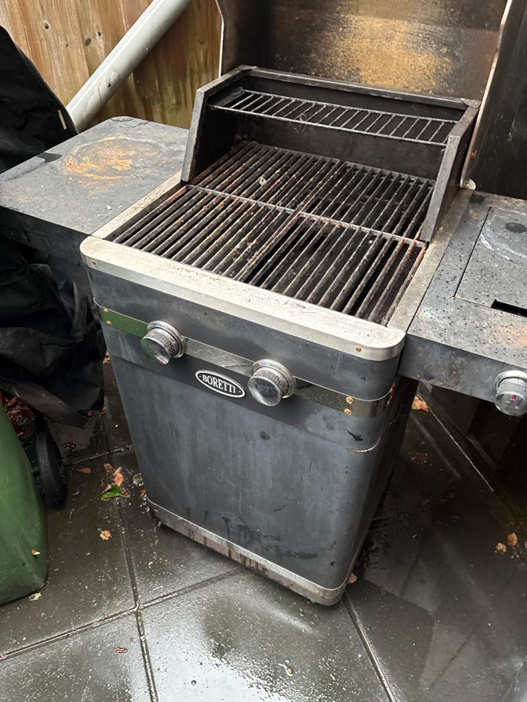 Gasbarbecue - Gebruikt, Opknapper, Ophalen, Gebruikt