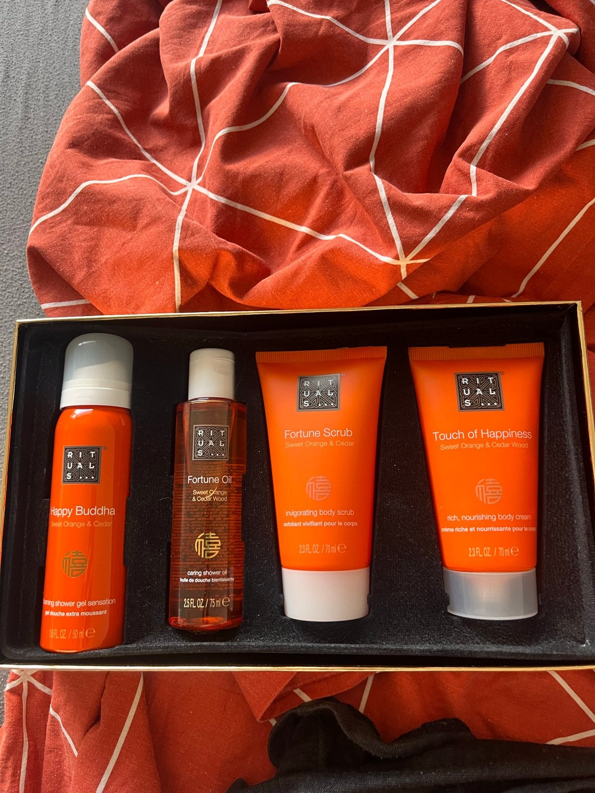 Nieuwe Rituals Happy Buddha Cadeauset, Sieraden, Tassen en Uiterlijk, Uiterlijk | Lichaamsverzorging, Ophalen of Verzenden, Nieuw