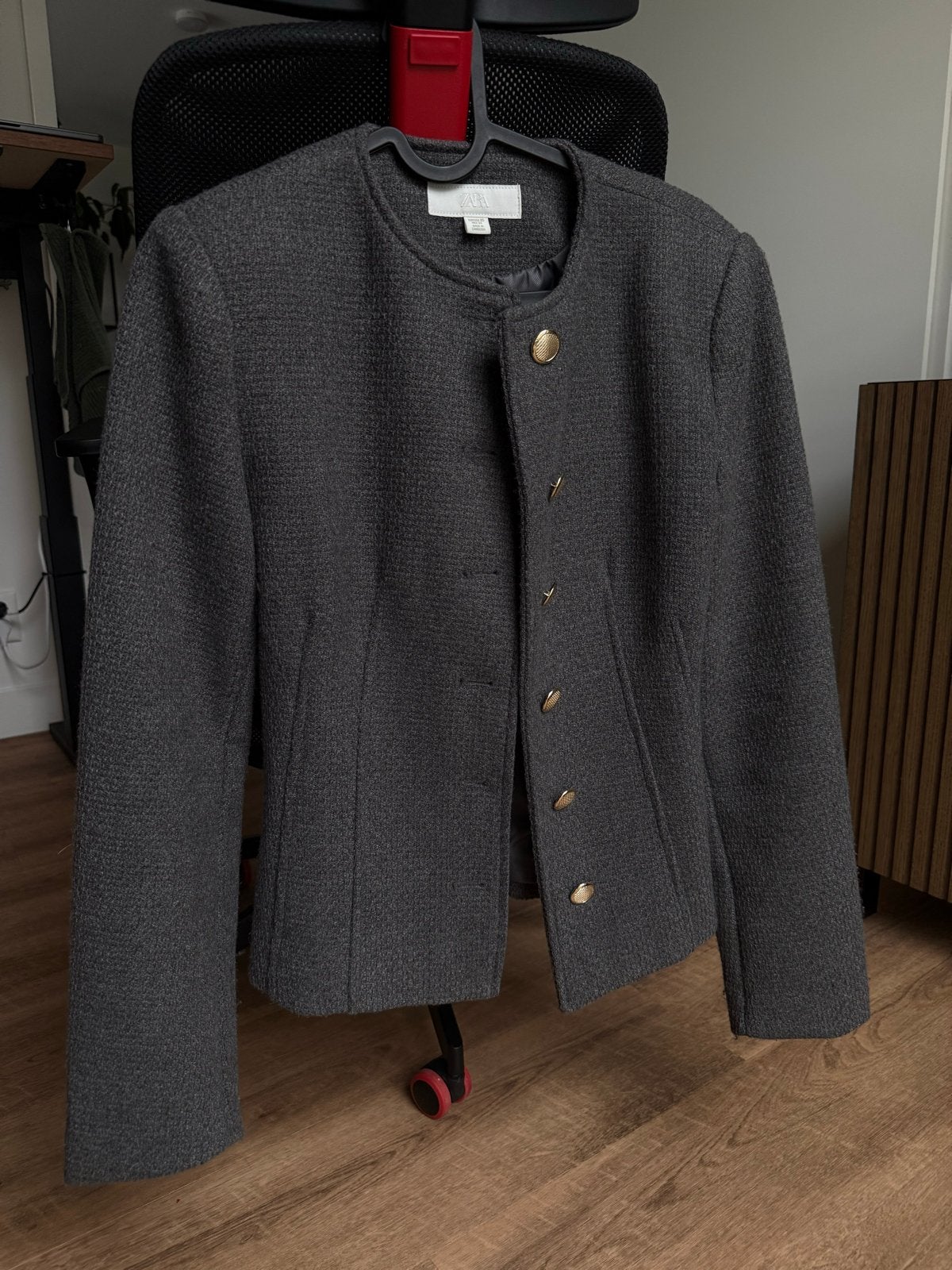 Zara grijs jasje met gouden knopen, maat XS, Ophalen of Verzenden, Zo goed als nieuw, Jasje, Maat 34 (XS) of kleiner