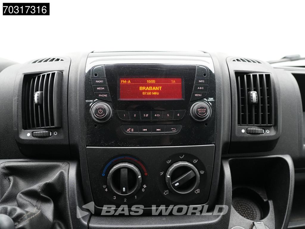 Peugeot Boxer 130pk Dubbel Cabine Open Laadbak Trekhaak Prit, Auto's, Bestelauto's, Euro 5, Stof, Gebruikt, 4 cilinders