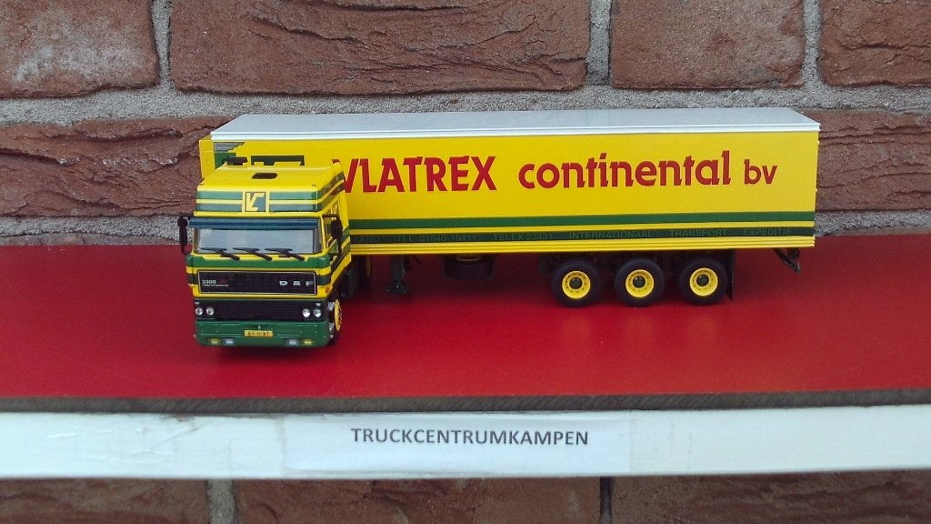 WSI  Daf  3300  Space  Cab  van  Vlatrex., Hobby en Vrije tijd, Modelauto's | 1:50, Ophalen of Verzenden, Nieuw, Bus of Vrachtwagen