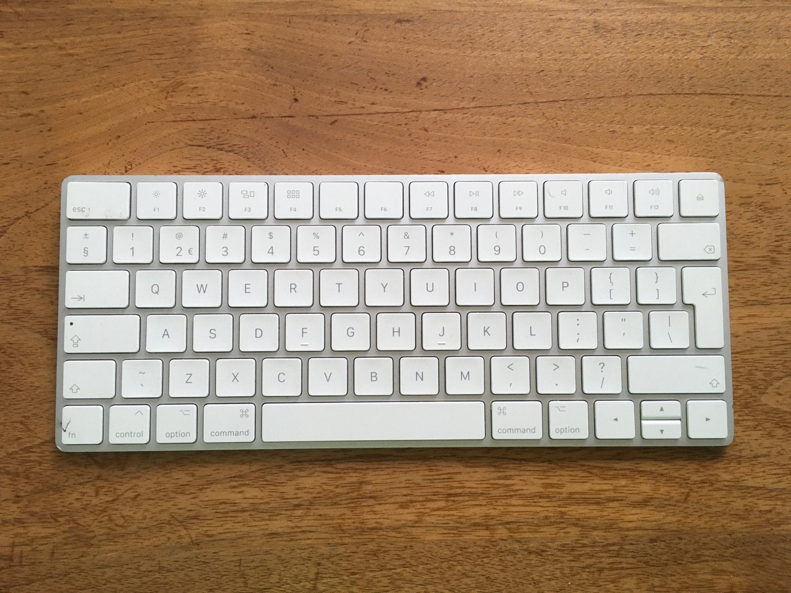 Apple Magic Keyboard - lightning versie, Plug-and-play, Ophalen of Verzenden, Zo goed als nieuw, Draadloos