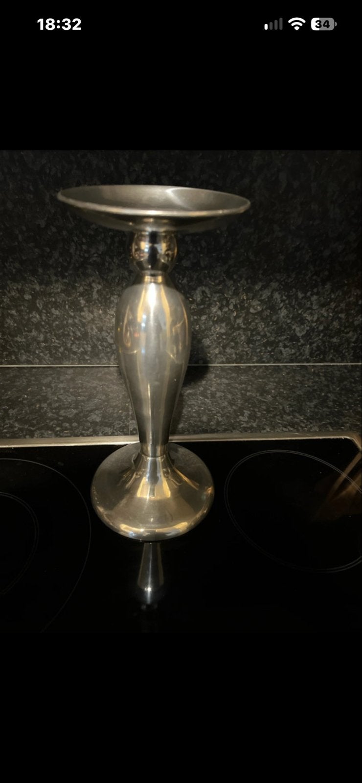 Zilverkleurige Kandelaar - Aluminium, Antiek en Kunst, Ophalen of Verzenden, Overige materialen