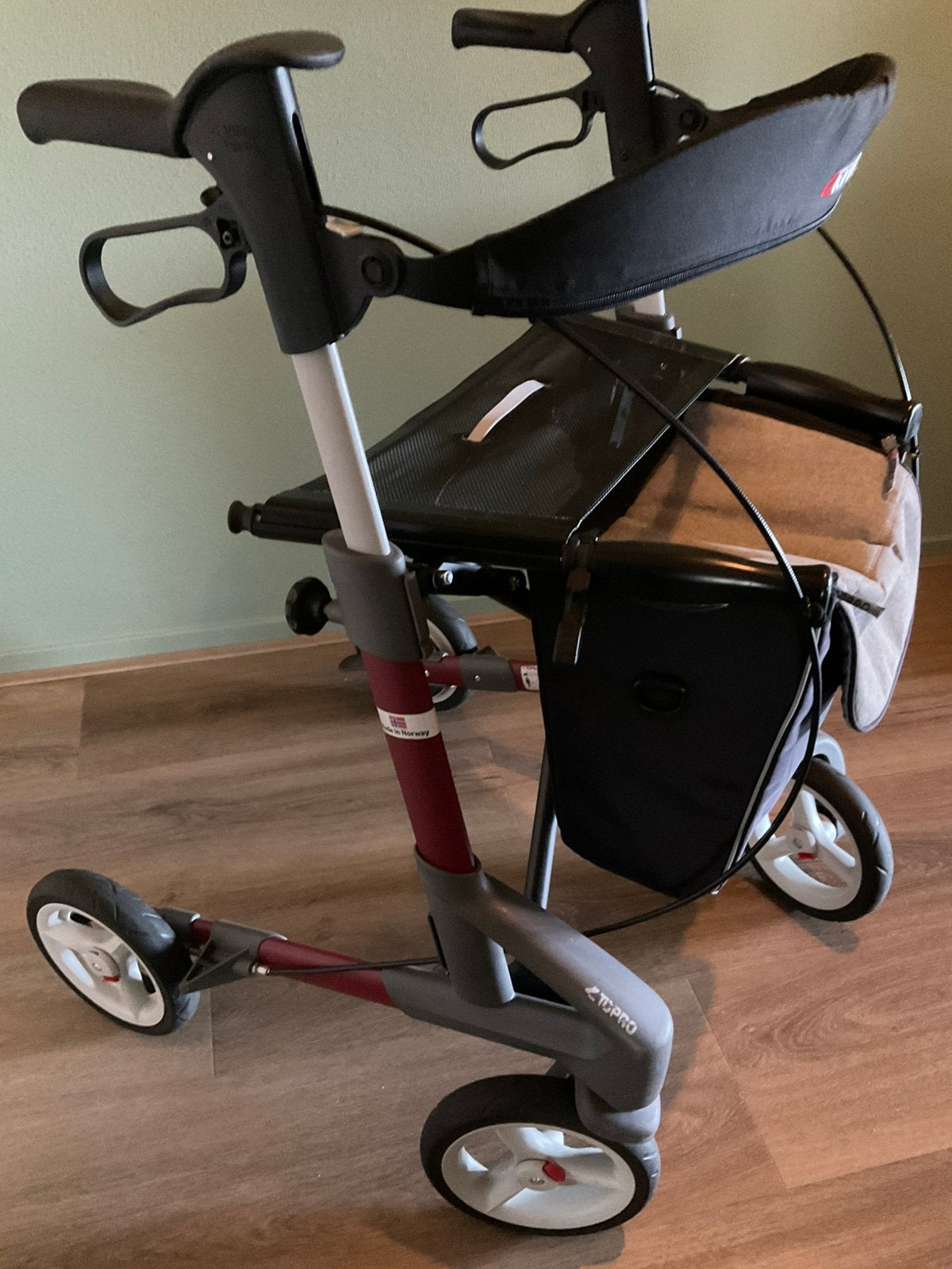 Zgan Topro Troja 5G. Lichtgewicht Rollator, Ophalen, Lichtgewicht, Zo goed als nieuw