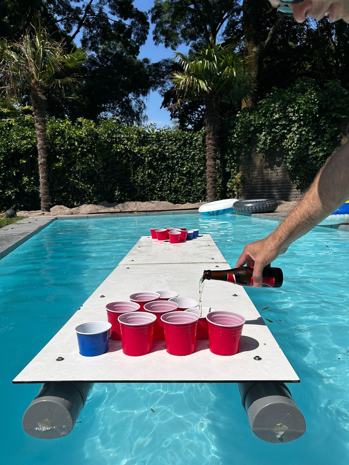 Floating Beer Pong table (drijvende bier pong tafel), Tuin en Terras, Ophalen, Zo goed als nieuw