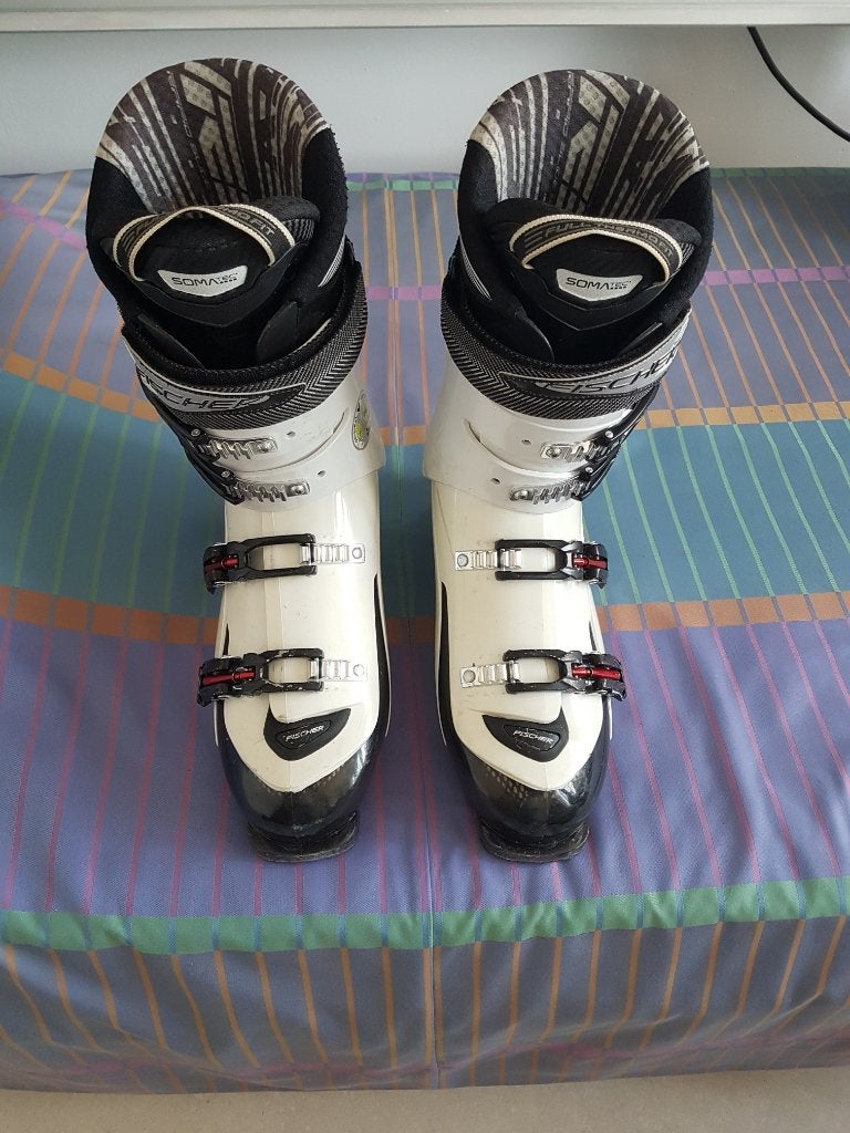 Fischer heren skischoen maat 30,5 binding 343 mm, Sport en Fitness, Schoenen, Ophalen of Verzenden, Skiën, Minder dan 100 cm