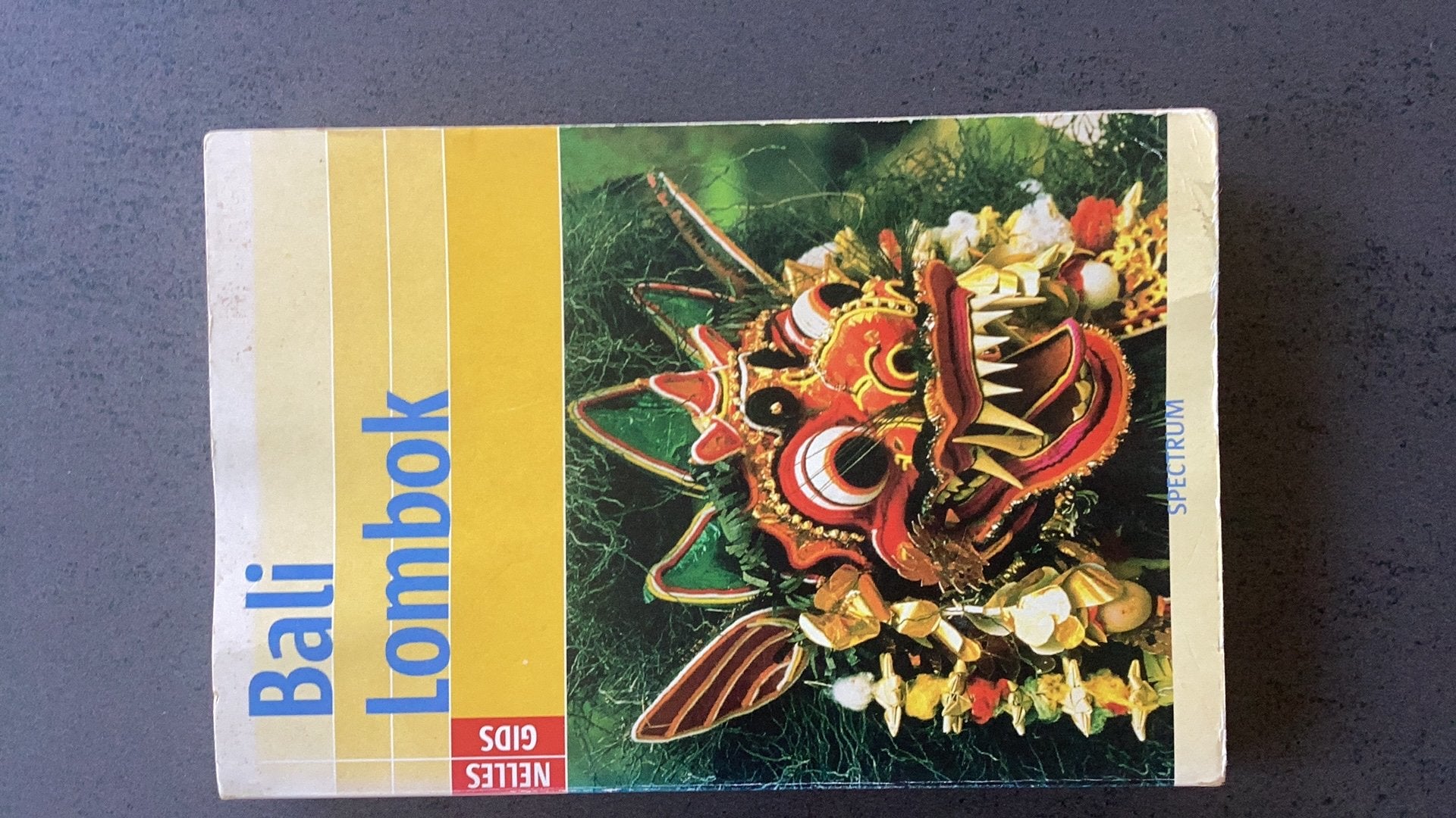 Nelles Gids Bali Lombok, Reisgids of -boek, Azië, Ophalen, Gelezen