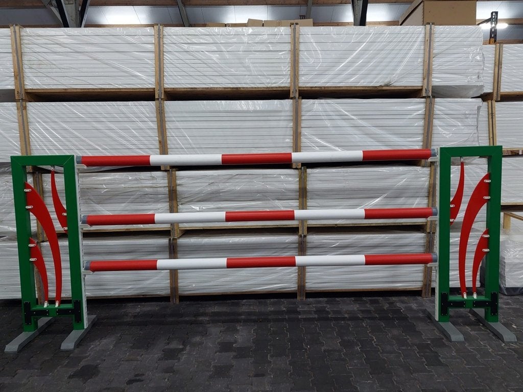 Complete hindernis kunststof, 4 balken. Outlet, 30% korting, Dieren en Toebehoren, Ophalen of Verzenden, Zo goed als nieuw, Springen