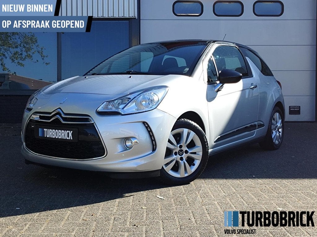 Citroen DS3 1.2 VTi So Chic | airco | cruise | nw APK | LMV, Auto's, Citroën, Voorwielaandrijving, Euro 5, Stof, Gebruikt