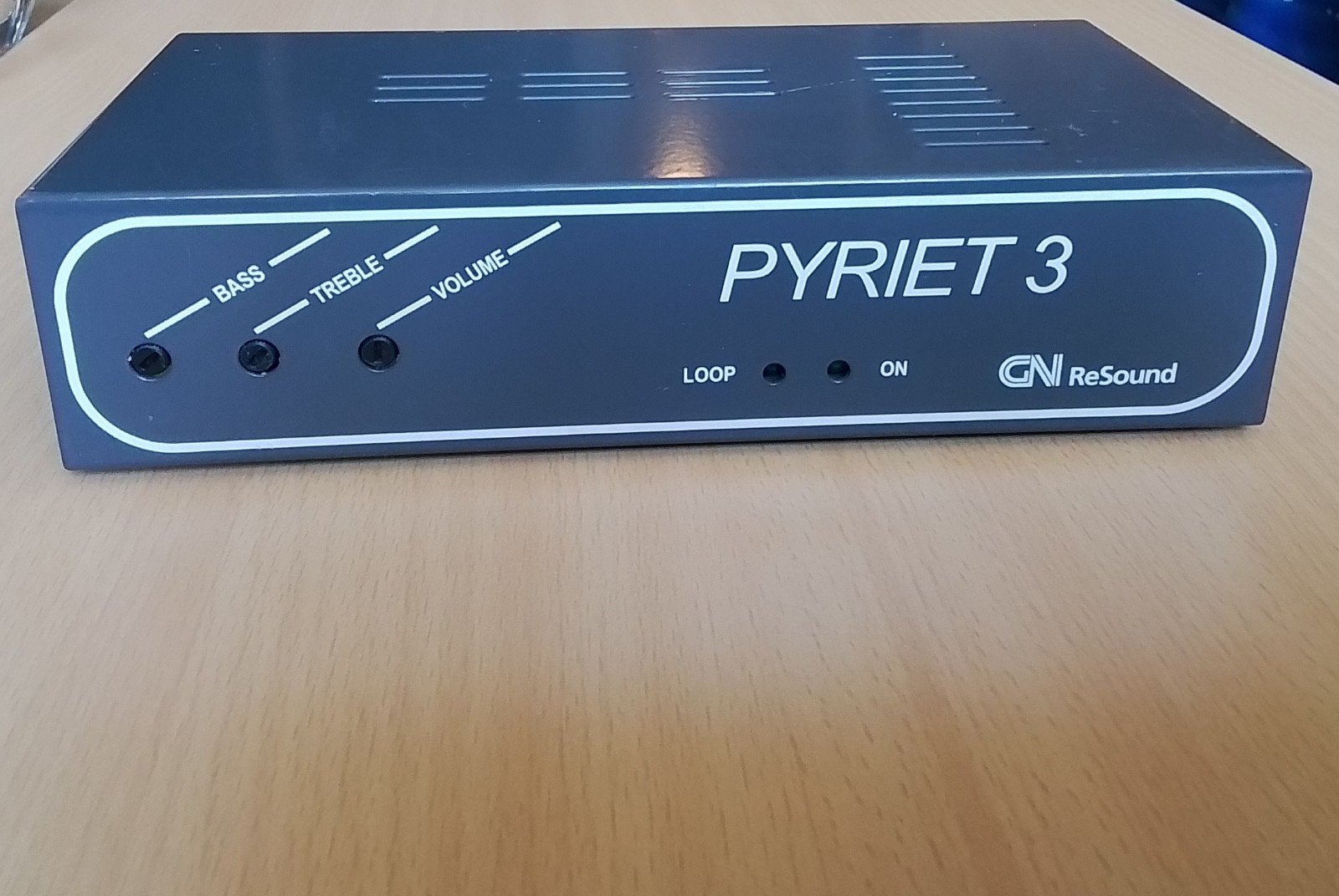 Compacte PYRIET 3 Ringleiding-versterker, Ophalen, Zo goed als nieuw, Stereo