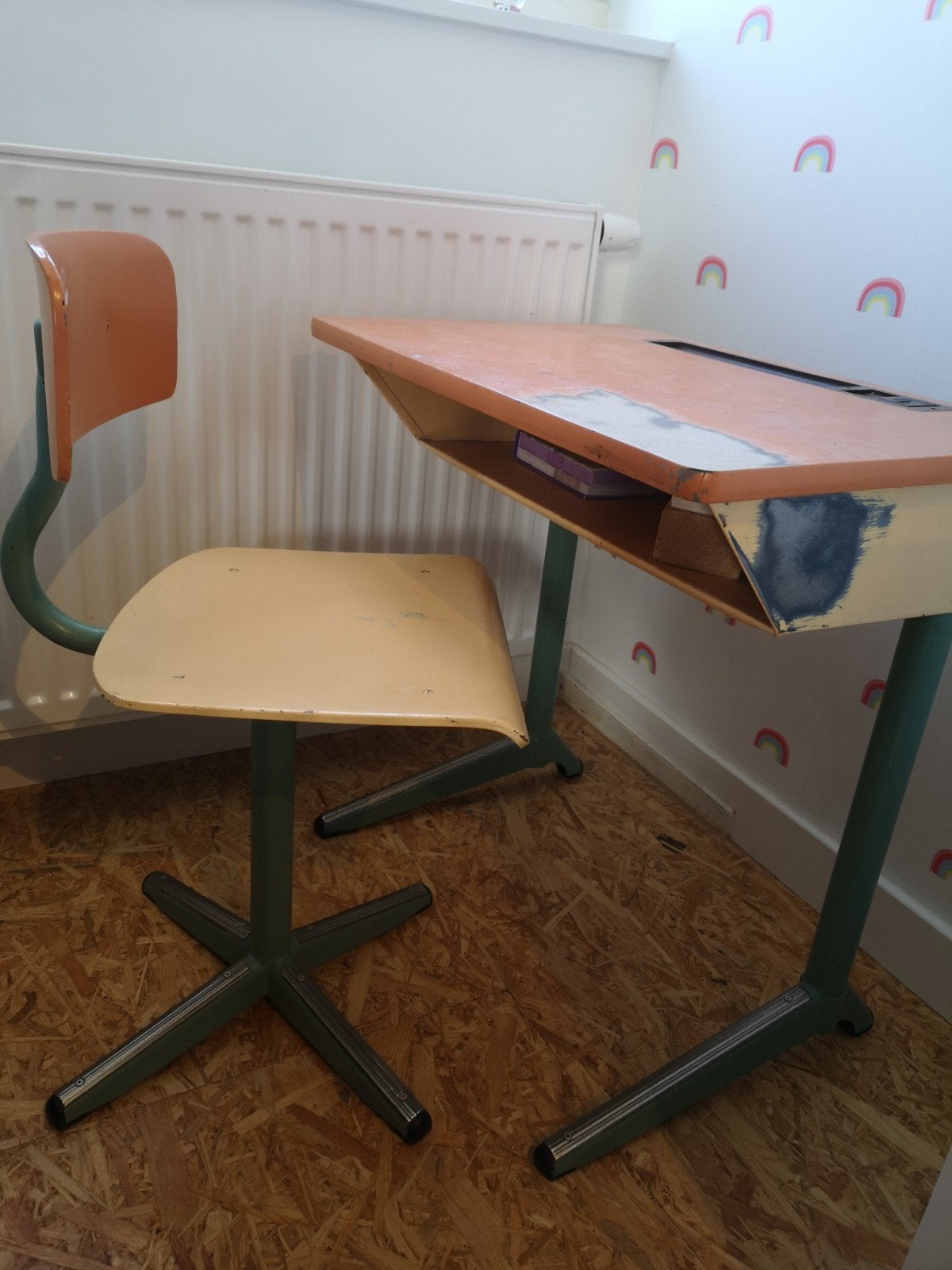 oud schooltafeltje met stoel, Ophalen, Gebruikt, Stoel(en)