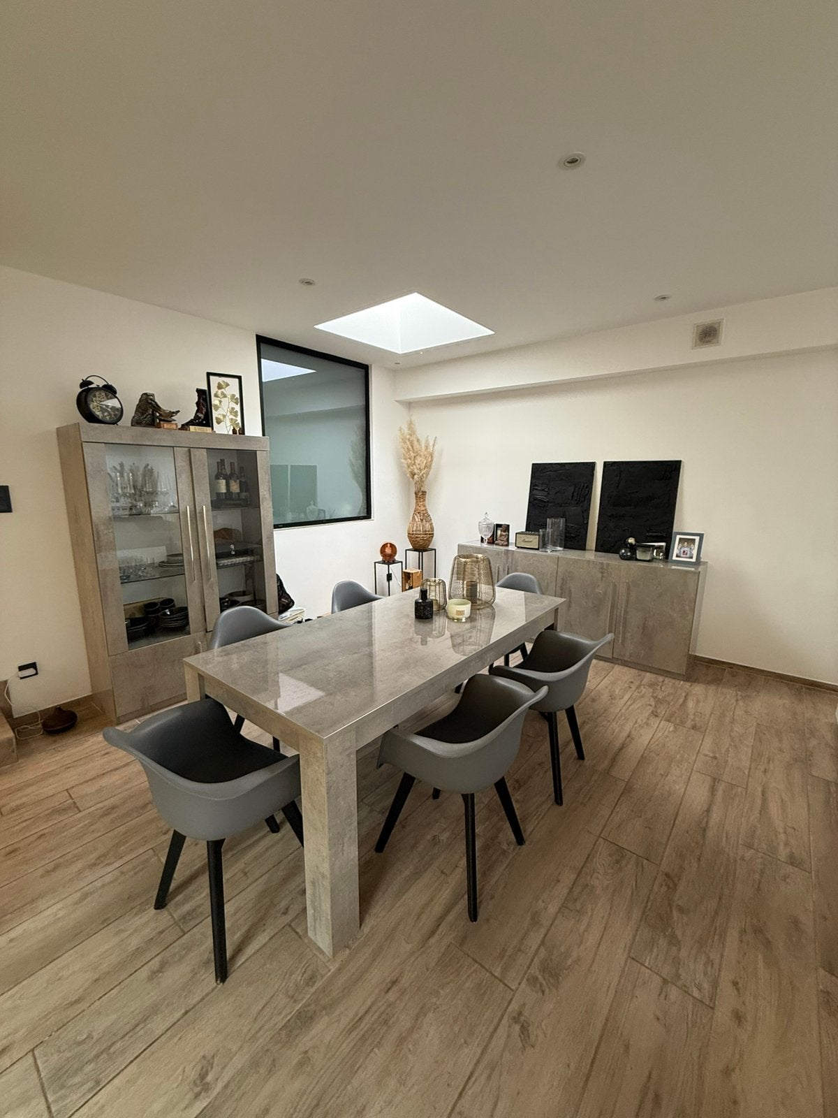 Complete Eetkamer: tafel-stoelen-dressoir-buffetkast, Ophalen, Zo goed als nieuw