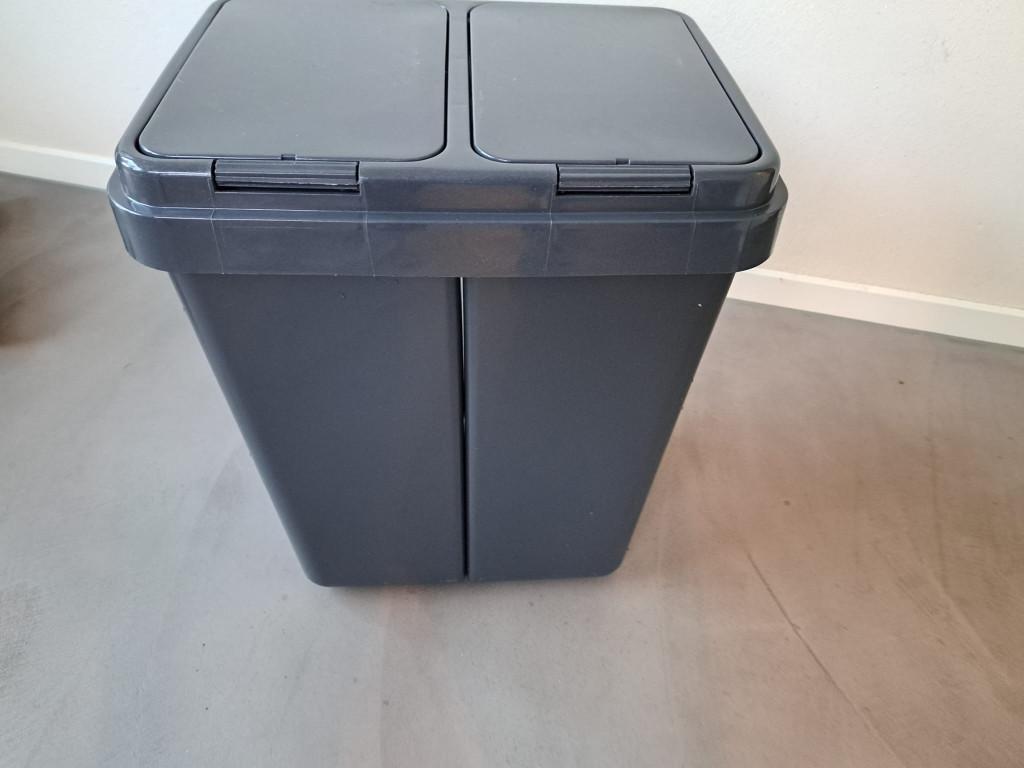 duo afvalbak, Ophalen, Kunststof, 50 tot 75 cm, Zo goed als nieuw