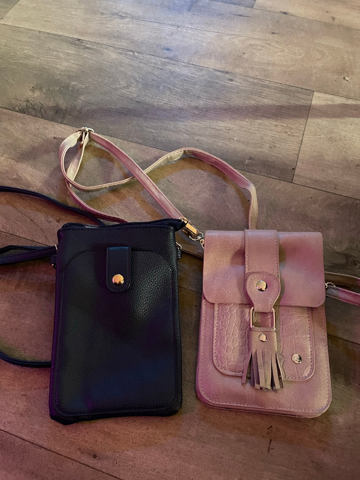 2 Dames Telefoontasjes - Zwart en Roze, Ophalen of Verzenden, Gebruikt, Zwart, Schoudertasje