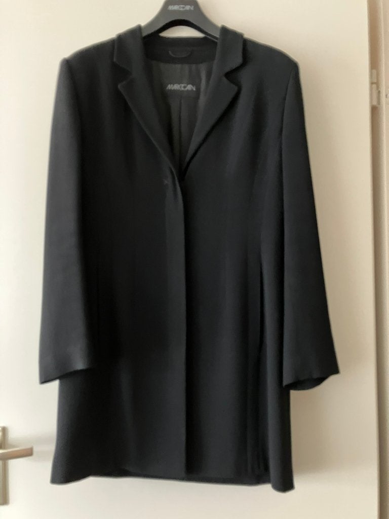 Marc Cain lang zwart colbert en pantalon N3 maat 38, Kleding | Dames, Maat 38/40 (M), Verzenden, Zwart, Gedragen